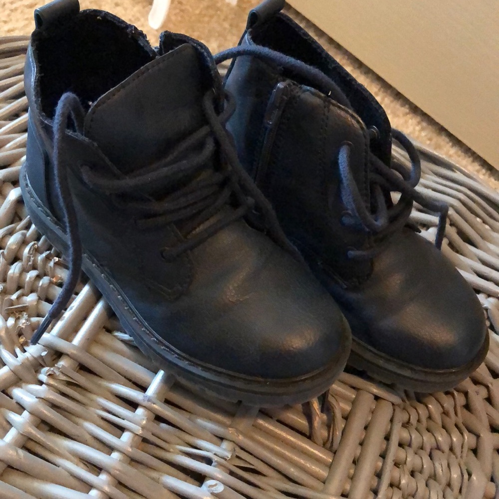 Zara Boy leather boots